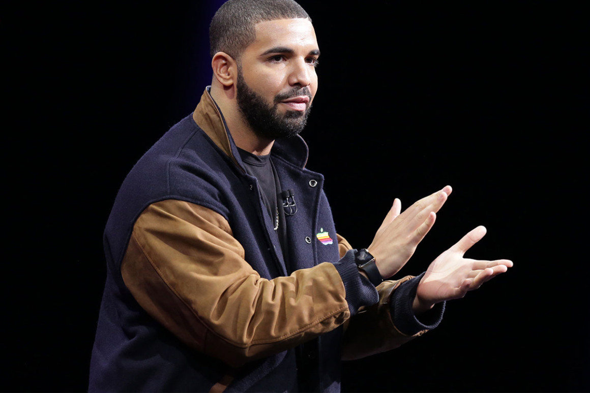 a-drake-performance-caused-apple-music-to-reportedly-threaten-tidal-with-20-million-lawsuit