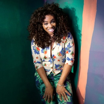 SZA & Jill Scott – Divinity
